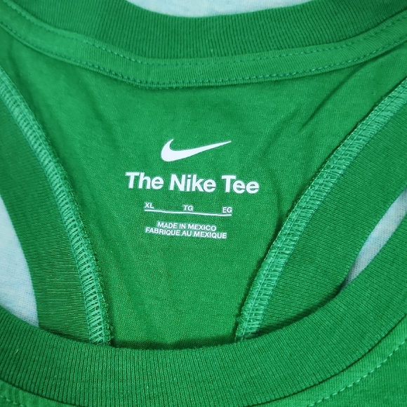 Nike Emerald Green Athletic Tank - Picture 2 of 3